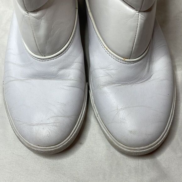 Lacoste Puffy White Snow Booties. Size 10. - Picture 11 of 11